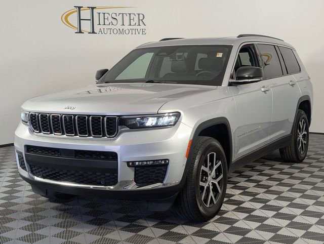 Used 2024 Jeep Grand Cherokee L Limited w/ Luxury Tech Group II AWD/4WD image 4