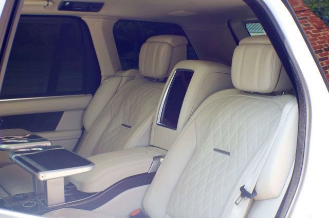 Used 2020 Land Rover Range Rover SV Autobiography Dynamic image 68