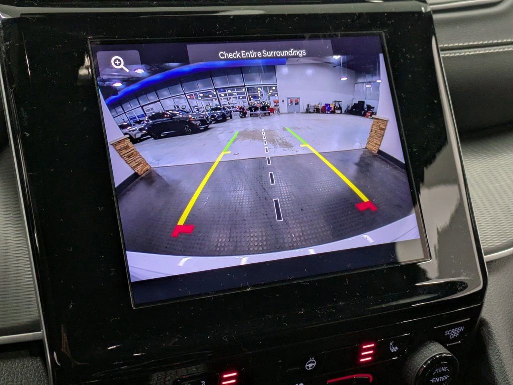 Used 2024 Jeep Grand Cherokee Altitude image 14