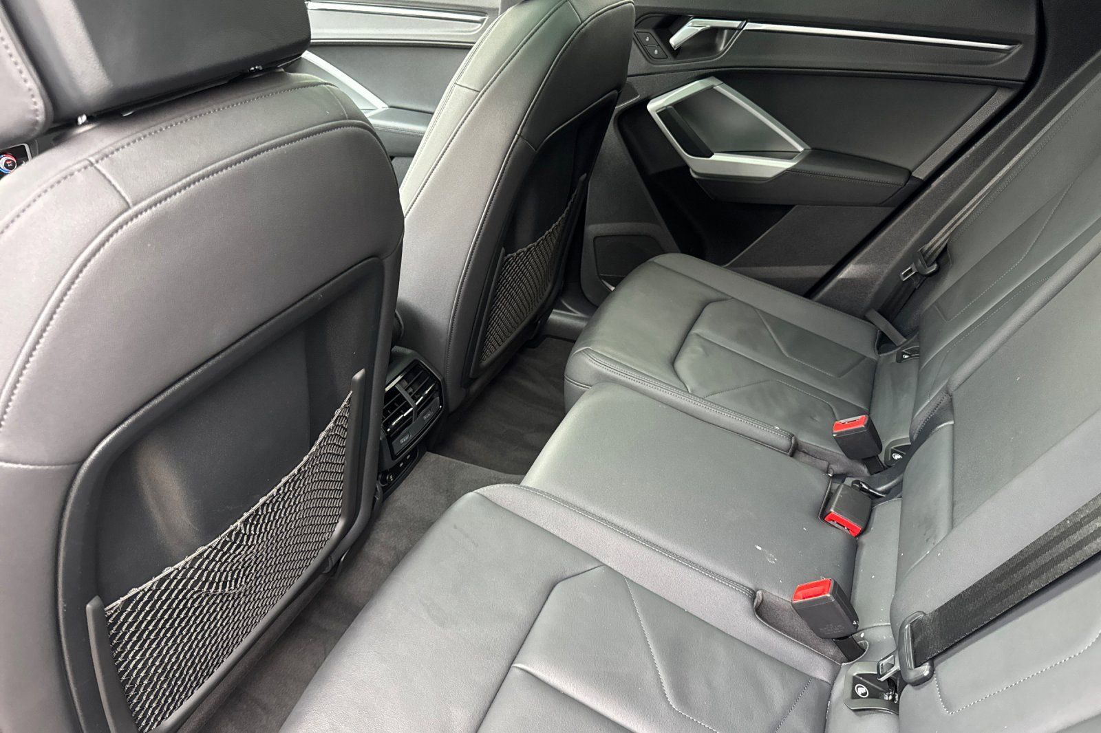 Used 2020 Audi Q3 2.0T Premium Plus w/ Premium Plus Package image 11