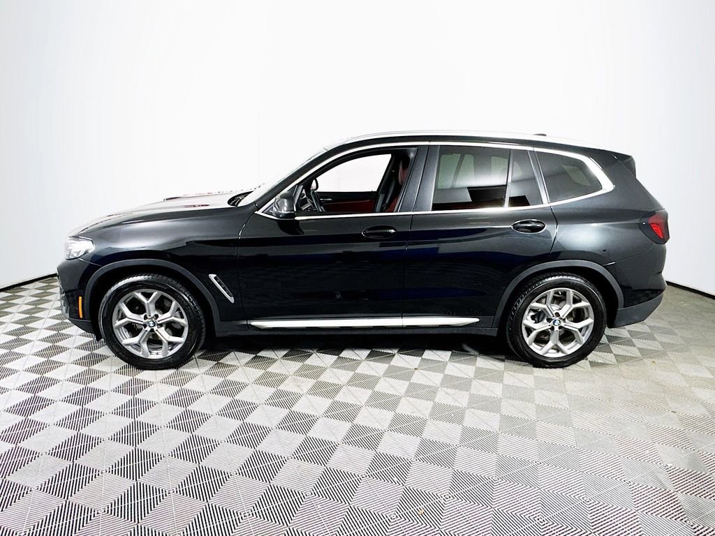 Used 2023 BMW X3 xDrive30i w/ Premium Package image 4
