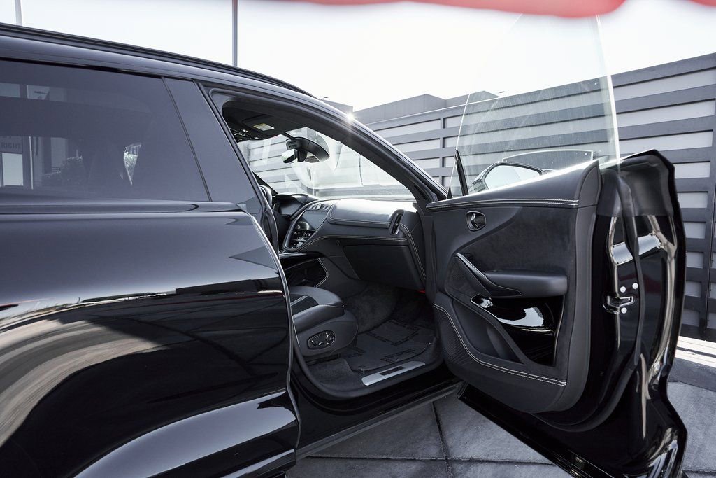 Used 2023 Aston Martin DBX 707 image 19