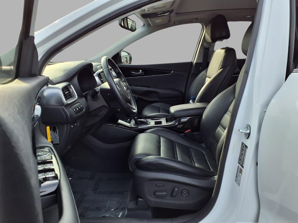 Used 2016 Kia Sorento SX image 23