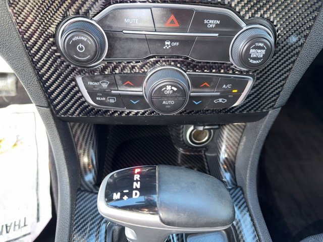 Used 2017 Dodge Charger SXT image 17