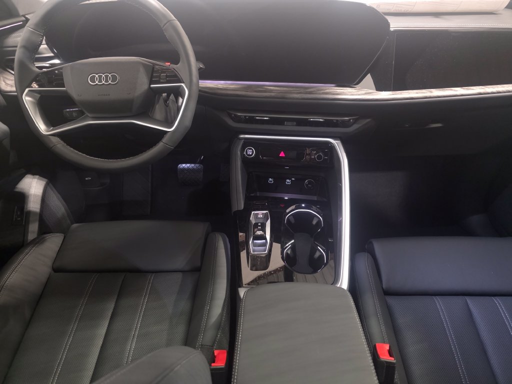 New 2026 Audi Q5 Prestige AWD/4WD image 10