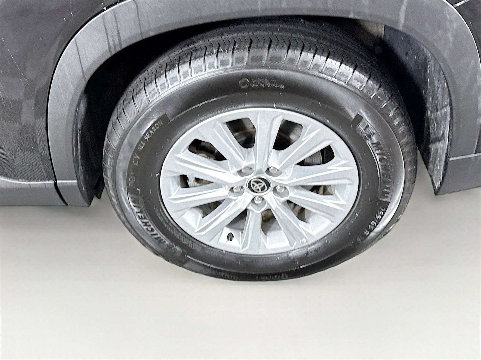 Used 2024 Toyota Grand Highlander XLE image 24