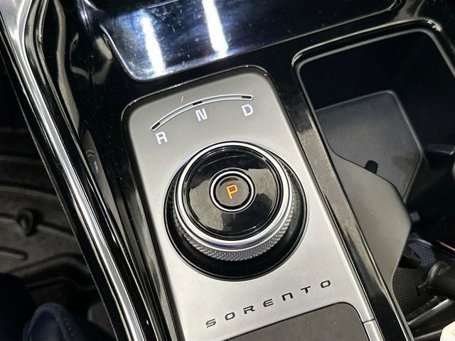 Used 2023 Kia Sorento SX Prestige image 16