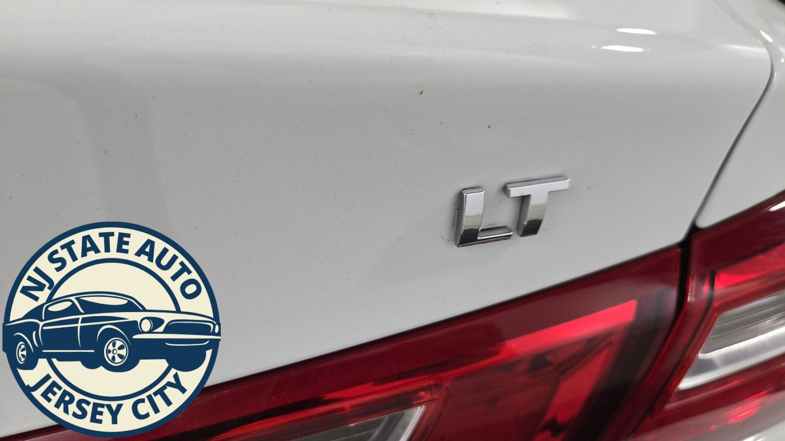 Used 2024 Chevrolet Malibu LT image 27