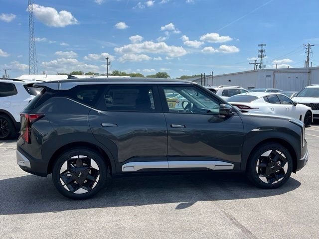 New 2027 Kia Seltos S FWD image 14