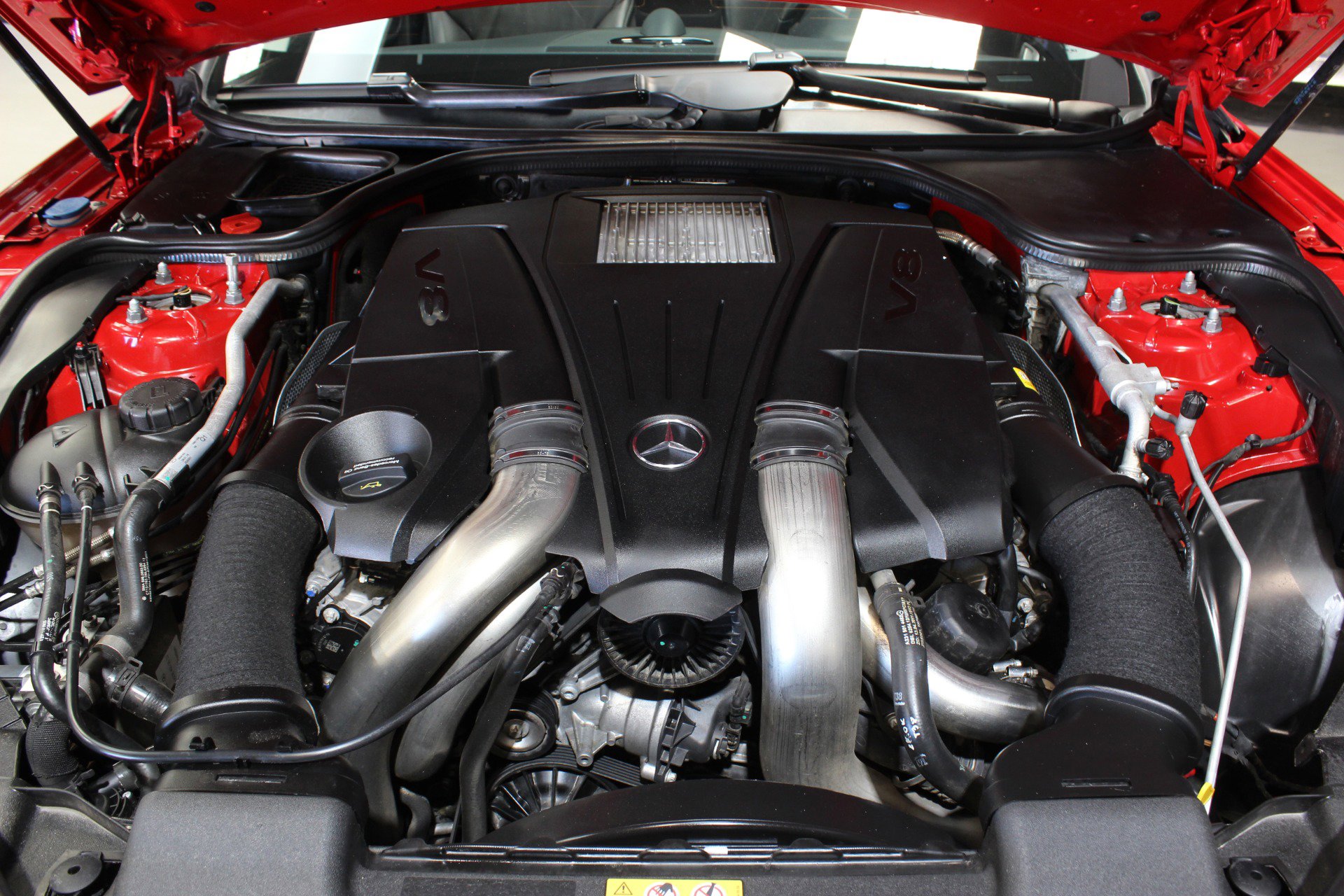 Used 2017 Mercedes-Benz SL 550 w/ Driver Assistance Package image 25