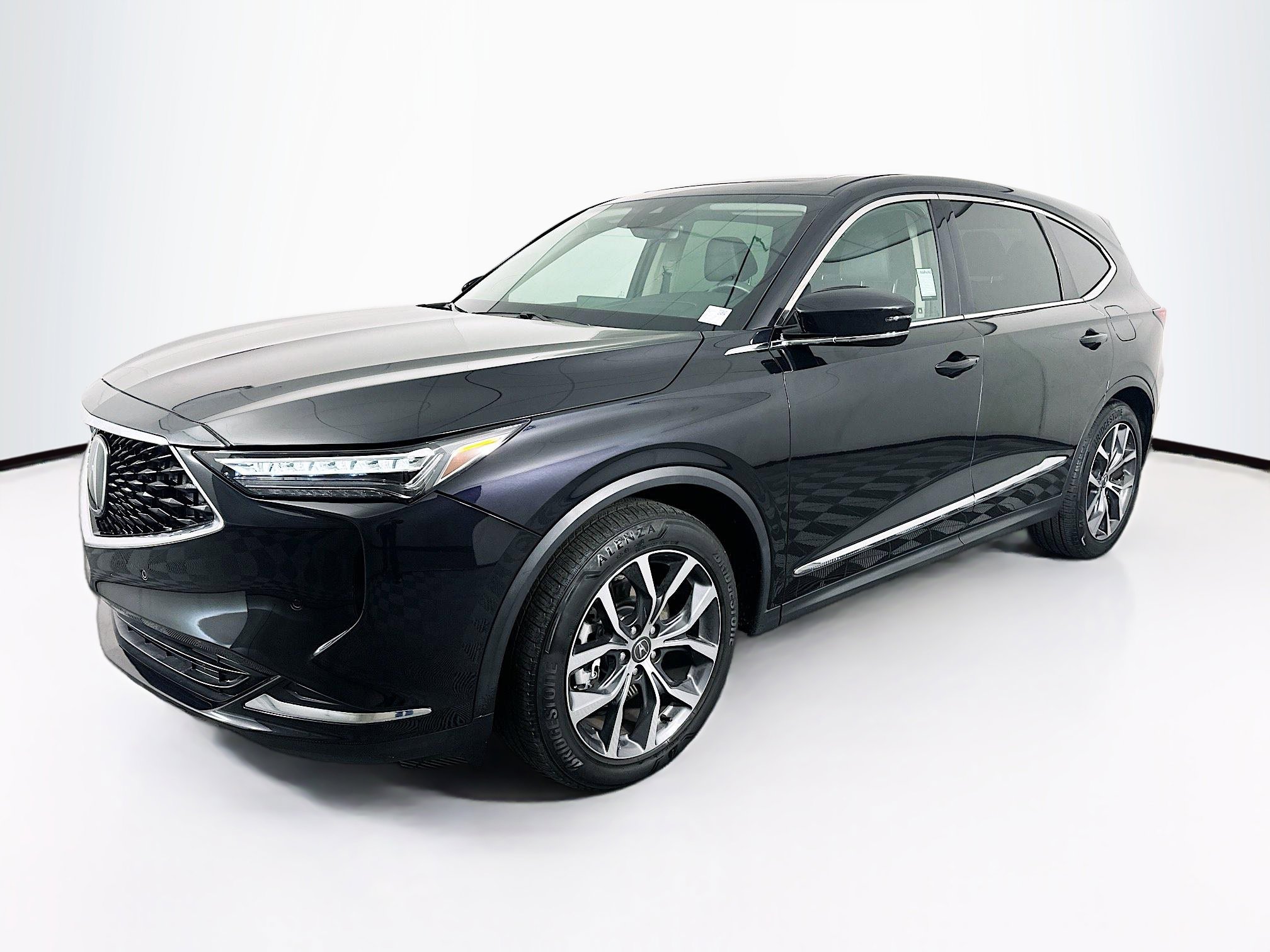 Used 2023 Acura MDX FWD w/ Technology Package image 3
