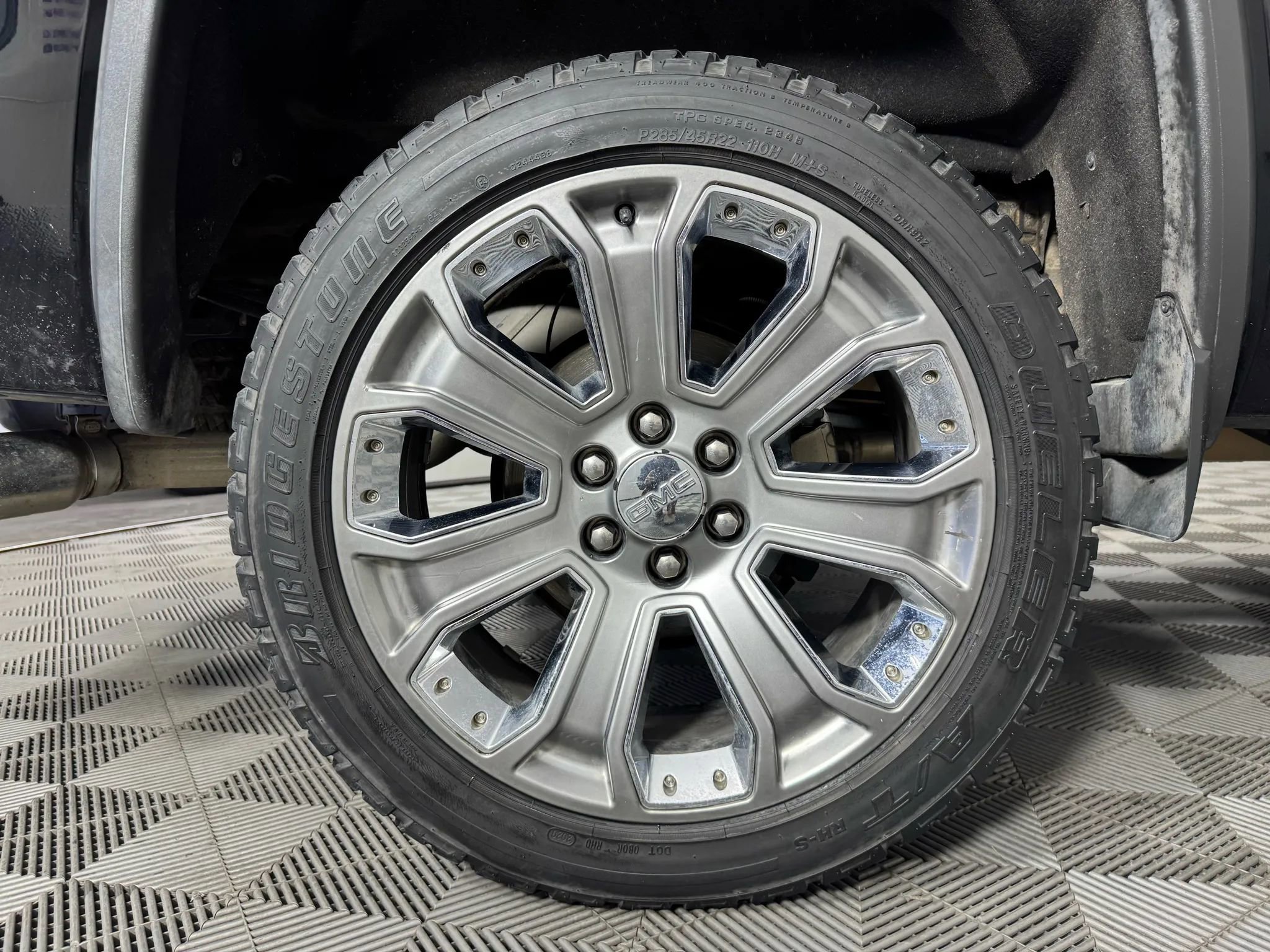 Used 2018 GMC Sierra 1500 Denali w/ Denali Ultimate Package image 48