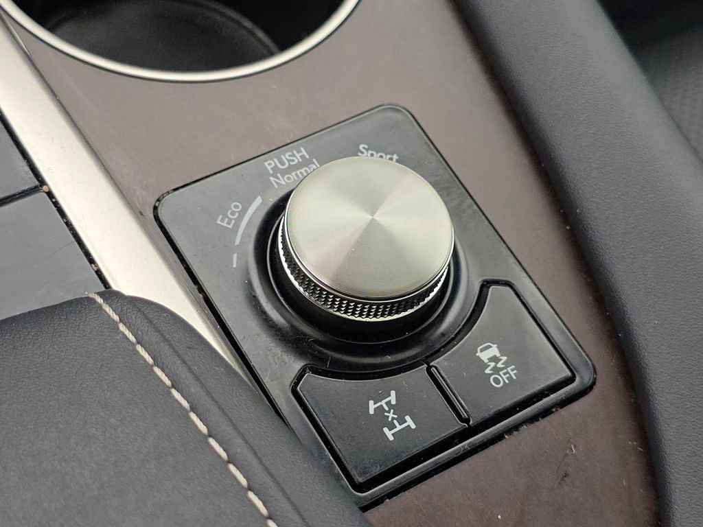 Used 2022 Lexus RX 350 AWD w/ Premium Package image 16