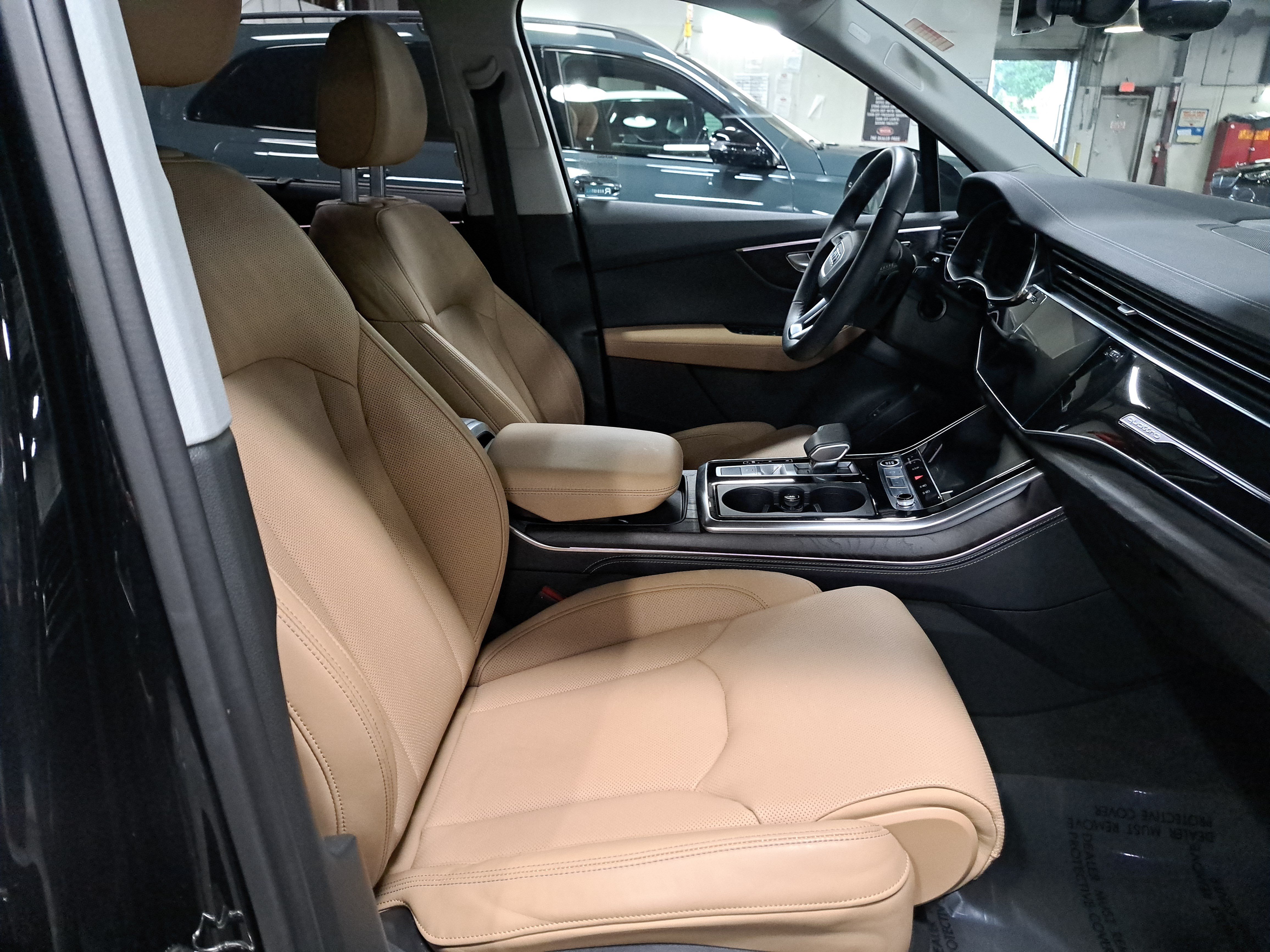 Used 2025 Audi Q7 3.0T Prestige AWD/4WD image 10