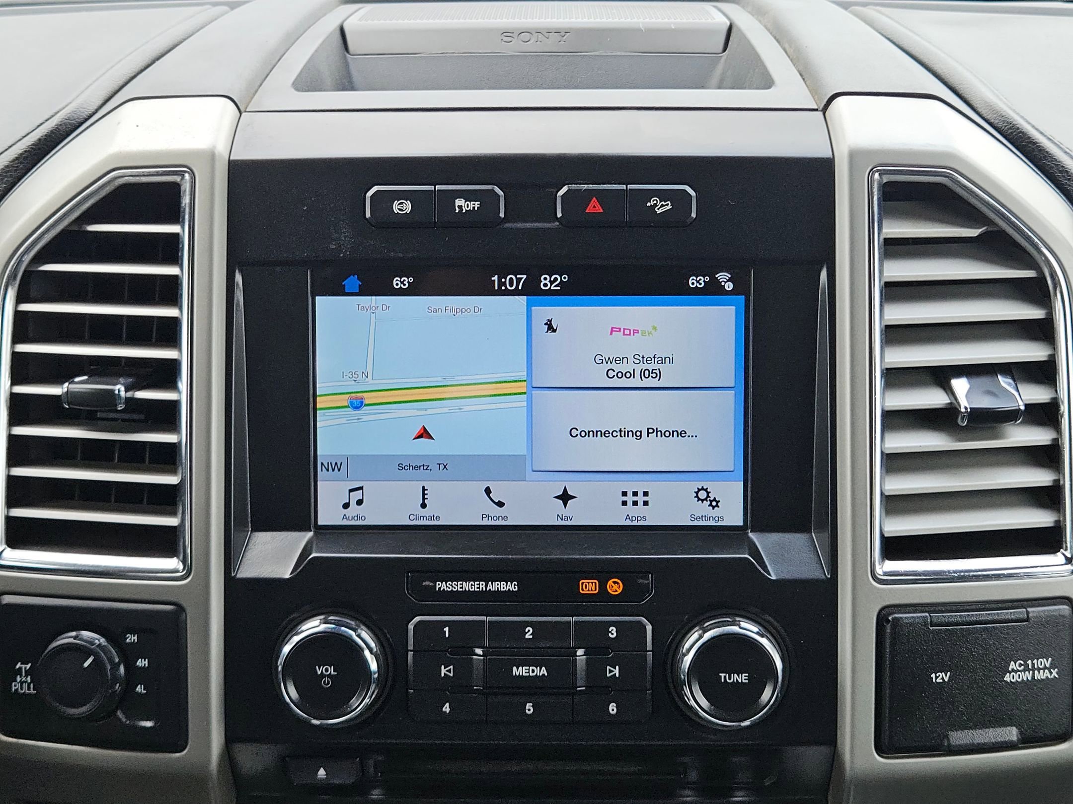 Used 2017 Ford F250 Lariat w/ Lariat Ultimate Package AWD/4WD image 17