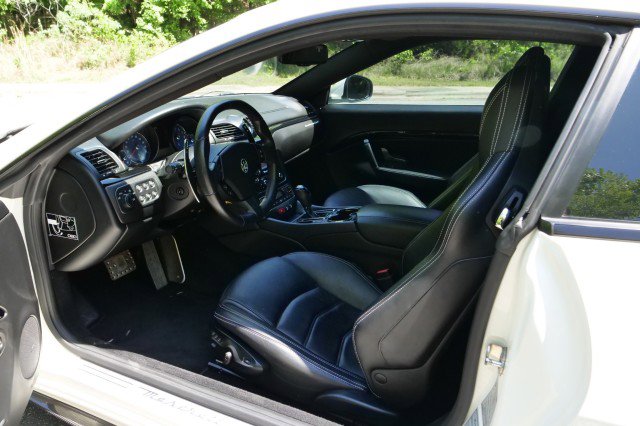 Used 2017 Maserati GranTurismo MC RWD image 24