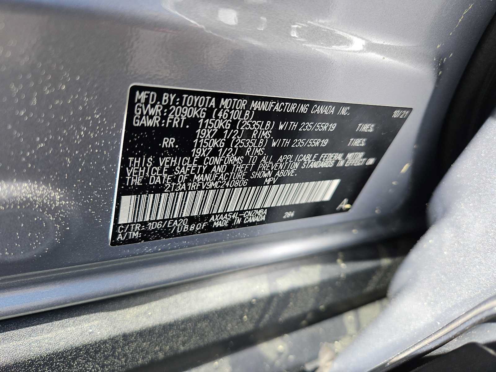 Used 2021 Toyota RAV4 XLE Premium AWD/4WD image 7