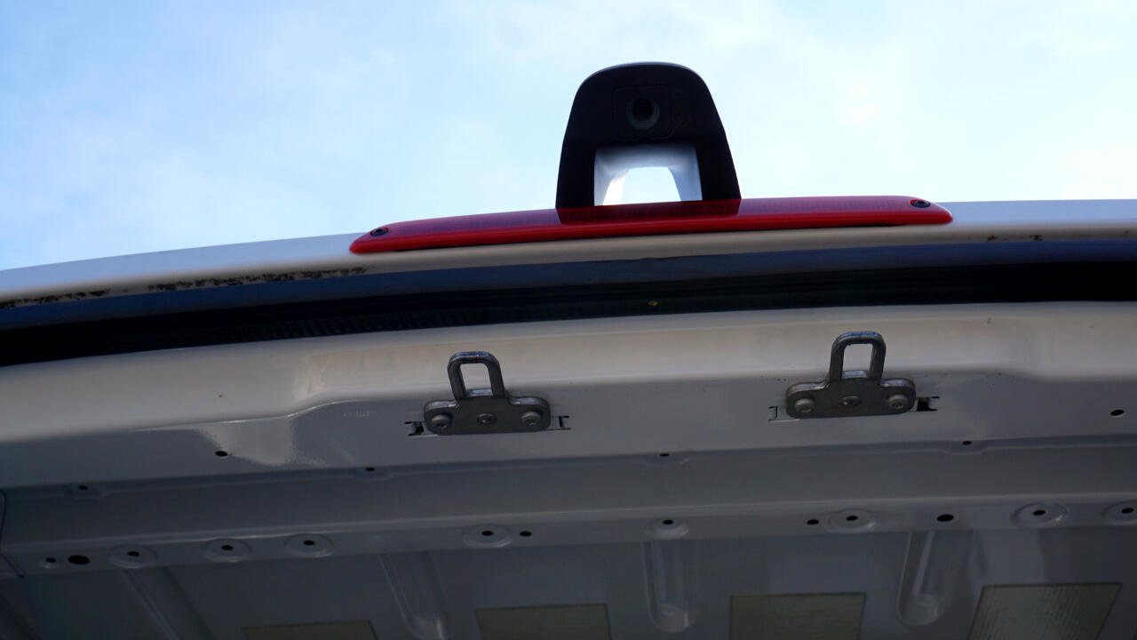 Used 2020 Mercedes-Benz Sprinter 2500 w/ Driver Convenience Package image 25