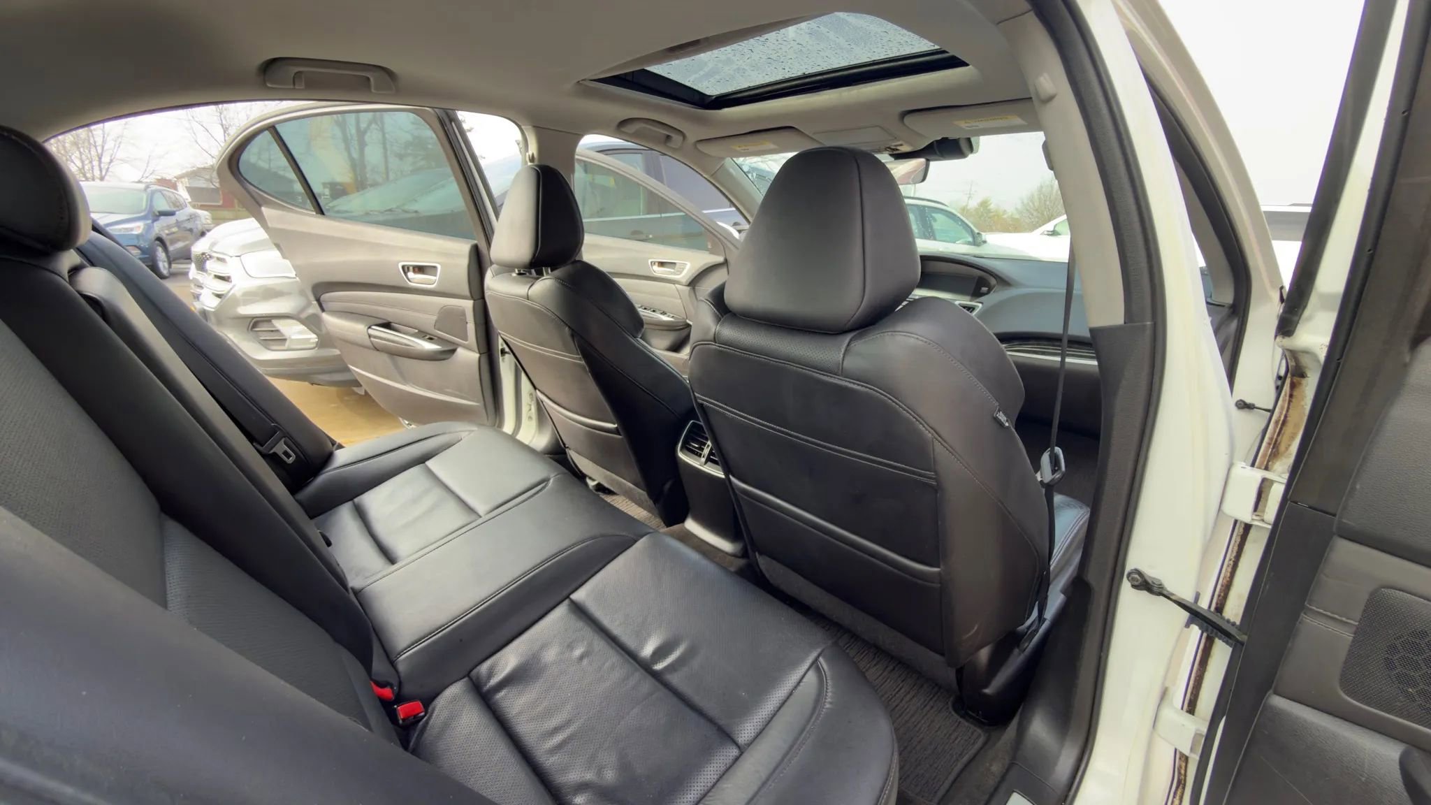 Used 2018 Acura TLX w/ Technology Package image 10