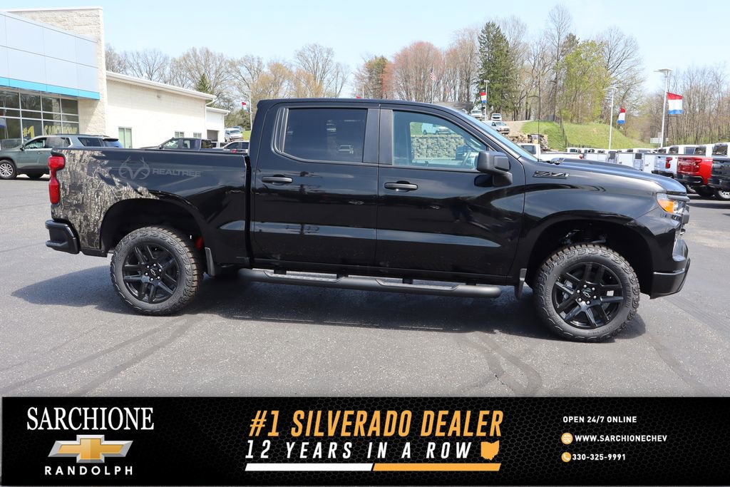 New 2026 Chevrolet Silverado 1500 Custom Trail Boss AWD/4WD image 1