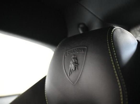 Used 2017 Lamborghini Huracan LP 580-2 RWD image 15