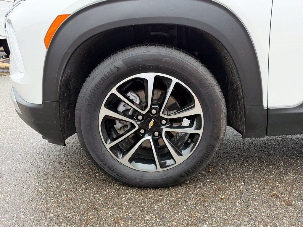 Certified 2024 Chevrolet TrailBlazer LT FWD image 23