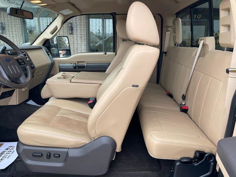 Used 2011 Ford F250 Lariat w/ Chrome Pkg AWD/4WD image 38