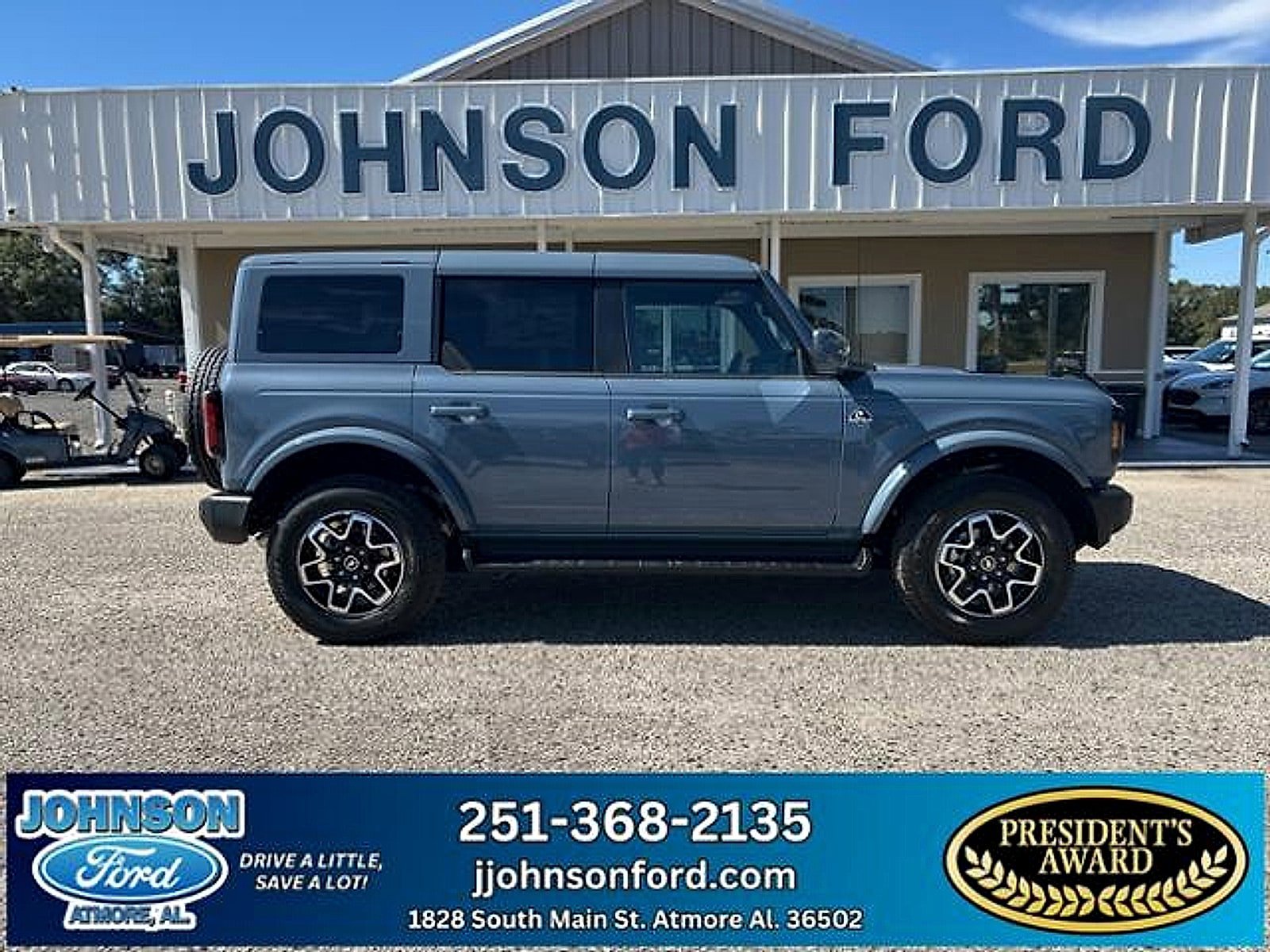 New 2025 Ford Bronco Outer Banks image 1