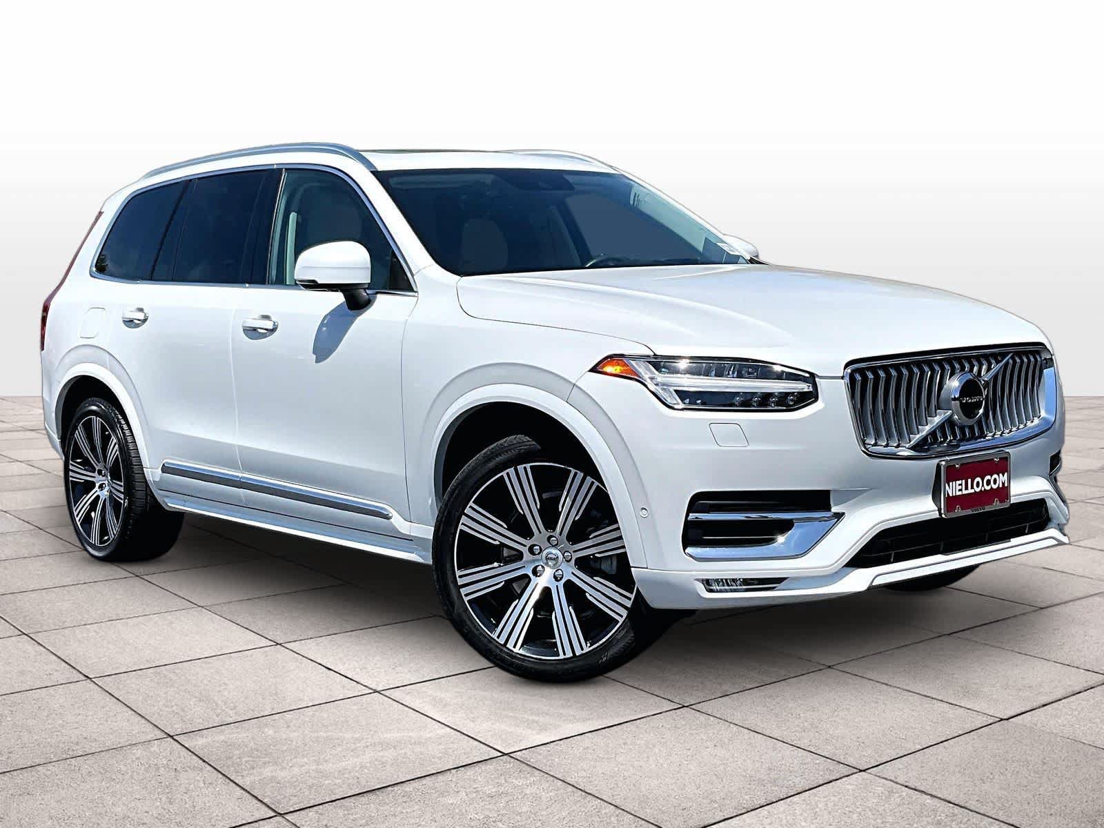 Used 2022 Volvo XC90 T6 Inscription w/ Advanced Package AWD/4WD image 2