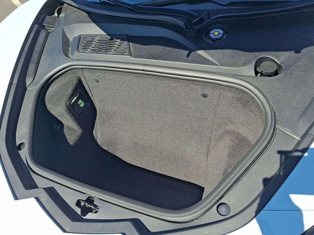 Used 2022 Chevrolet Corvette Stingray Premium Cpe w/ Z51 Performance Package image 26