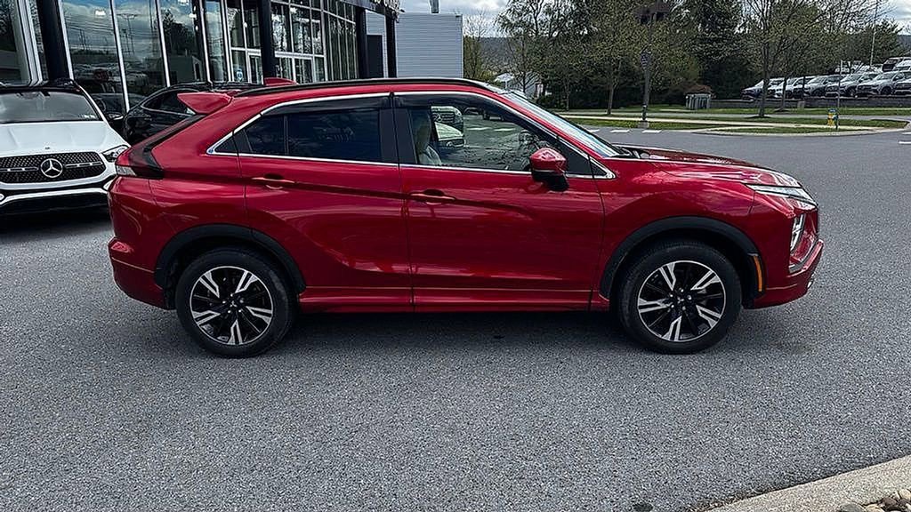 Used 2024 Mitsubishi Eclipse Cross SE AWD/4WD image 2