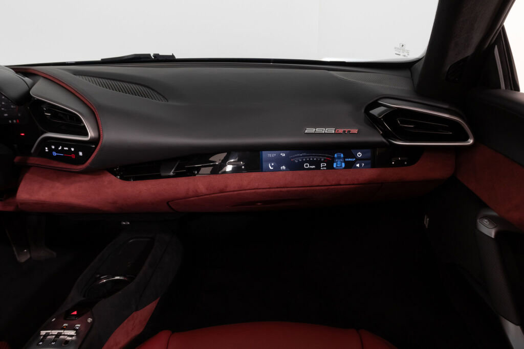 Used 2024 Ferrari 296 GTS RWD image 23