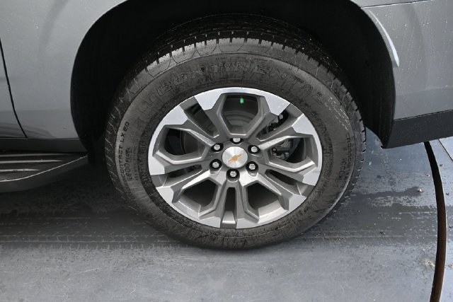 New 2026 Chevrolet Suburban LS AWD/4WD image 11