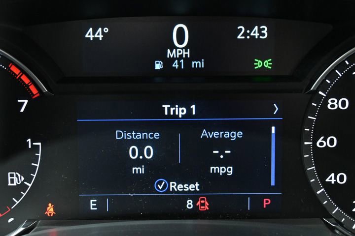 New 2025 Cadillac CT4 Premium Luxury image 9