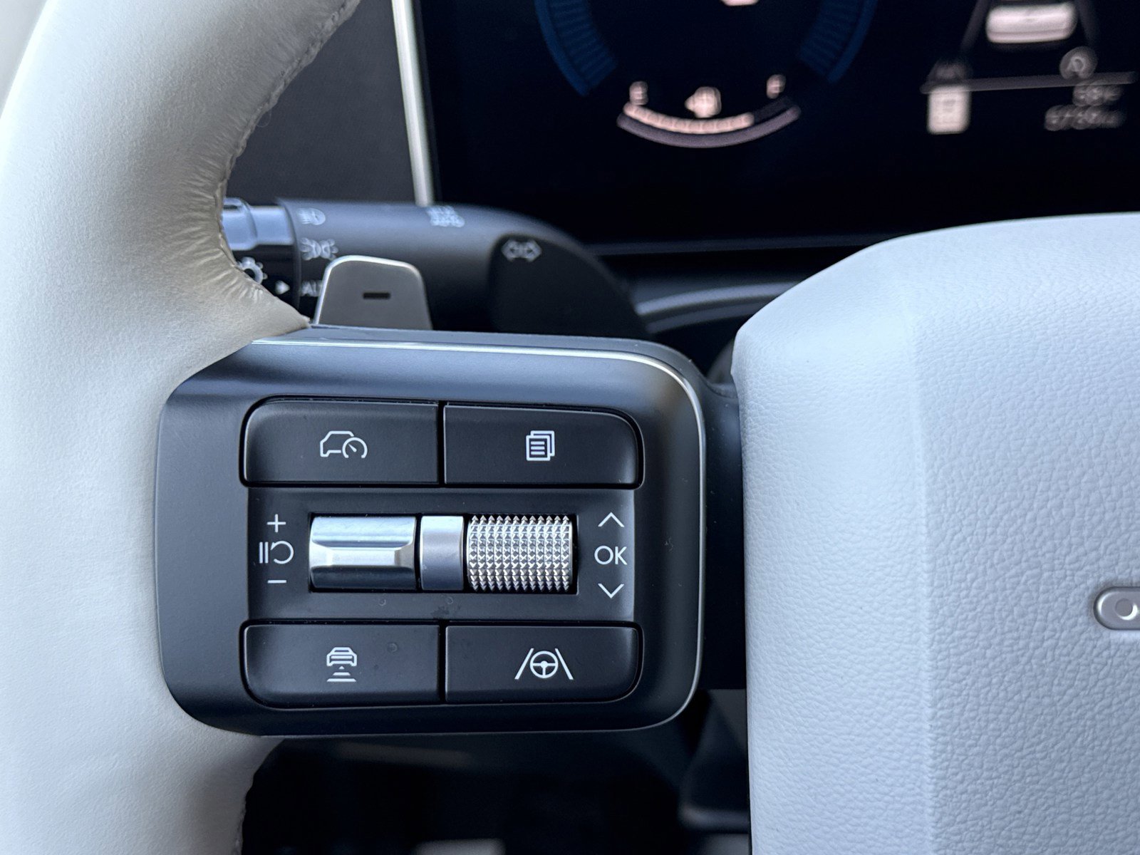 Used 2026 Hyundai Santa Fe SE image 22