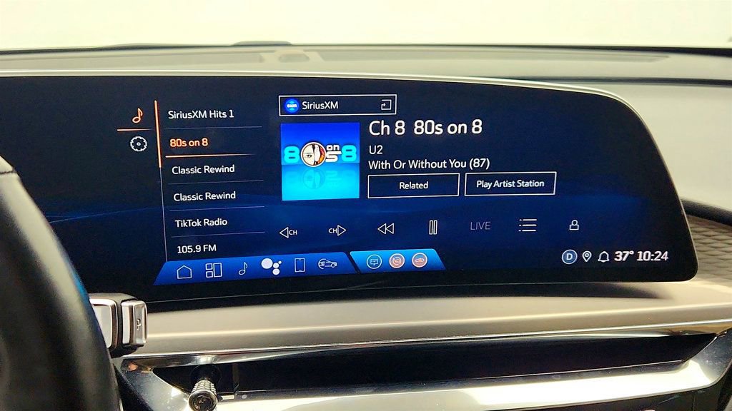 Used 2024 Cadillac Lyriq Sport w/ Nappa Leather Package image 18