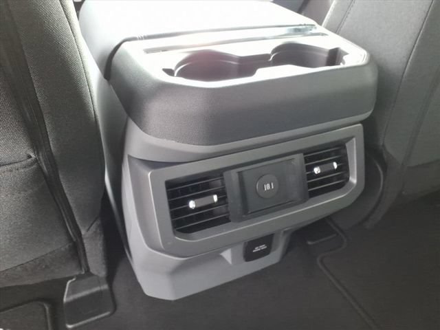 New 2026 Ford F250 XLT w/ XLT Premium Package AWD/4WD image 8