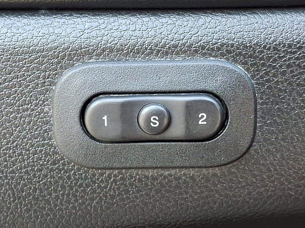 Certified 2016 Jeep Grand Cherokee Limited RWD image 26