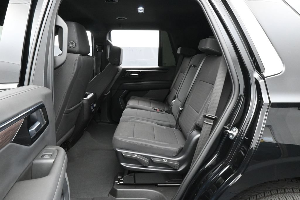 Used 2026 Chevrolet Tahoe LS w/ LPO, Dark Essentials Package RWD image 33