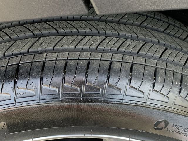 Certified 2025 Toyota RAV4 XLE w/ Convenience Package image 35