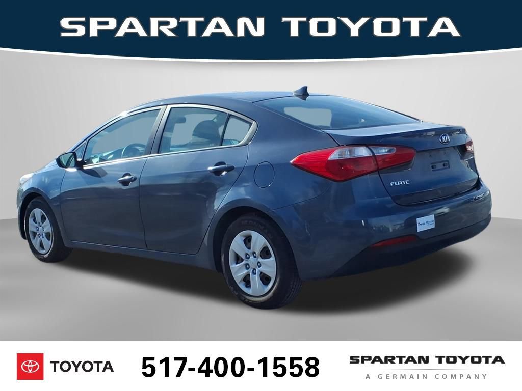 Used 2016 Kia Forte LX image 9