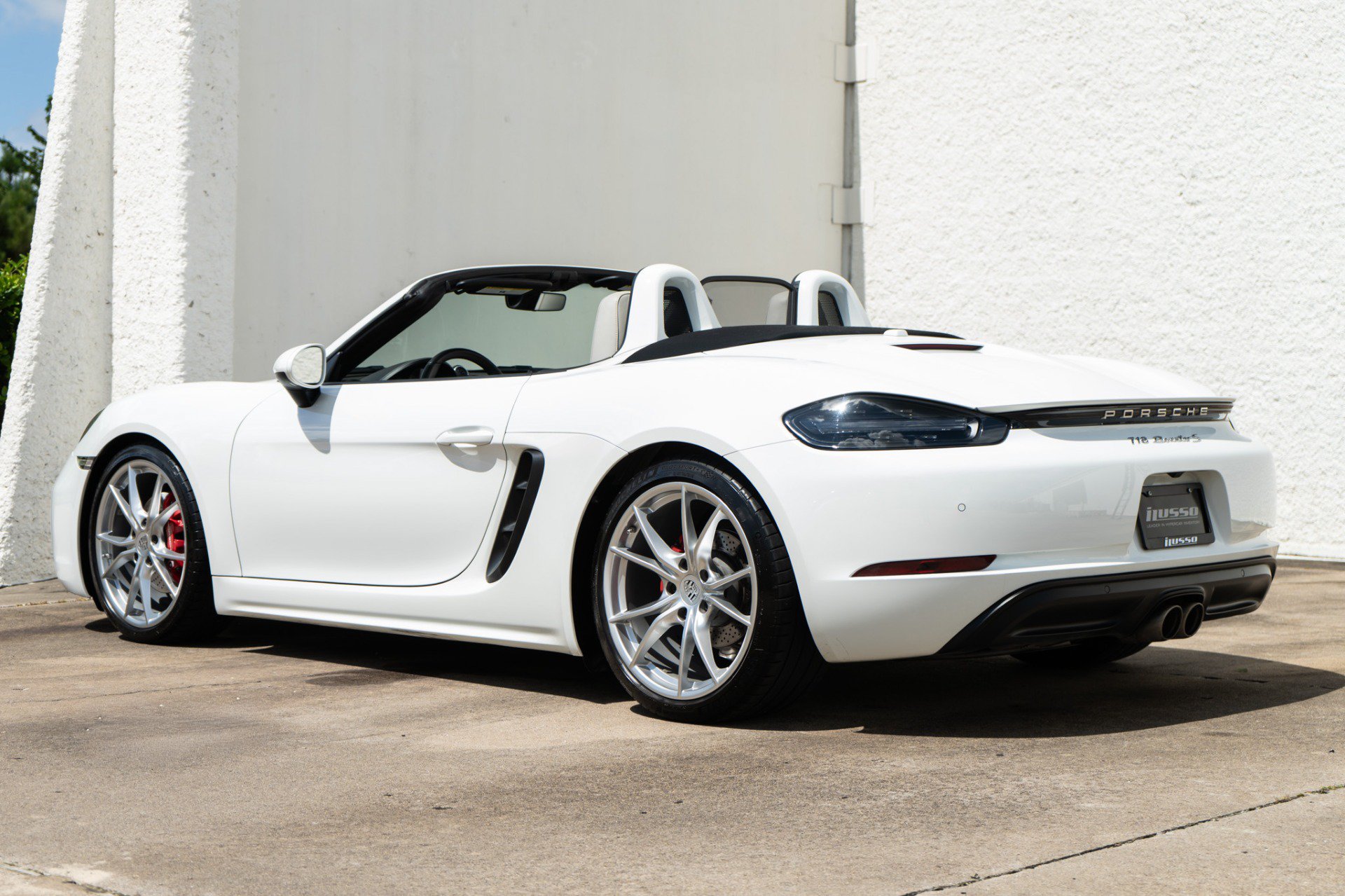 Used 2023 Porsche 718 Boxster S RWD image 10