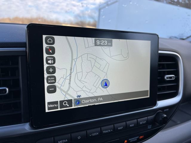 Used 2020 Hyundai Venue SEL w/ Convenience + Premium Package image 16