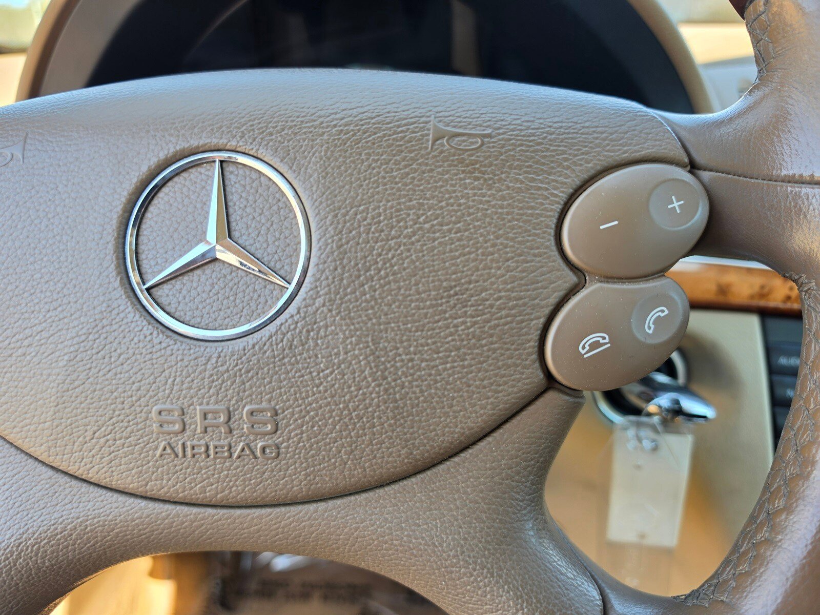 Used 2007 Mercedes-Benz E 320 BlueTEC Sedan image 25