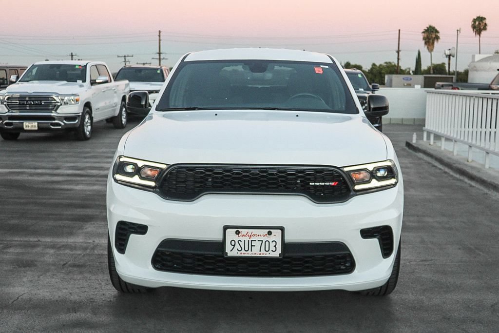 Used 2025 Dodge Durango GT RWD image 3