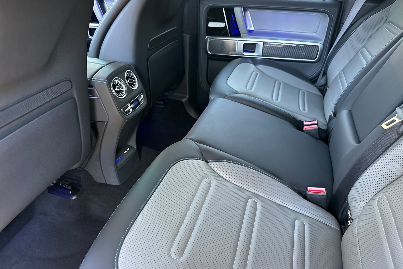 Used 2025 Mercedes-Benz G 580 w/ EQ Technology image 15