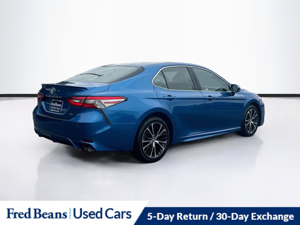 Used 2018 Toyota Camry SE FWD image 10