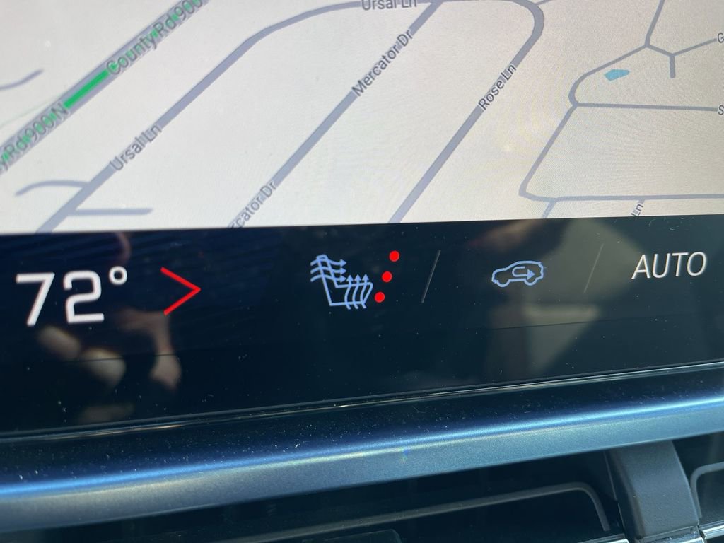 Used 2025 Chevrolet Equinox EV LT image 29