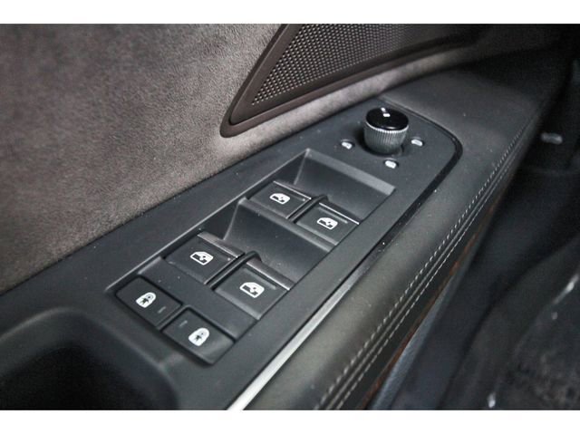 Used 2020 Audi A8 L 4.0T w/ Executive Package AWD/4WD image 21