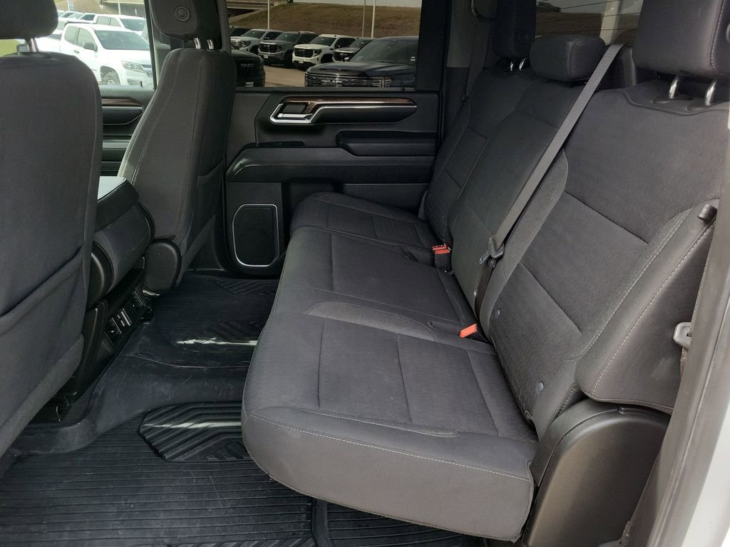 Used 2024 Chevrolet Silverado 2500 LT image 23